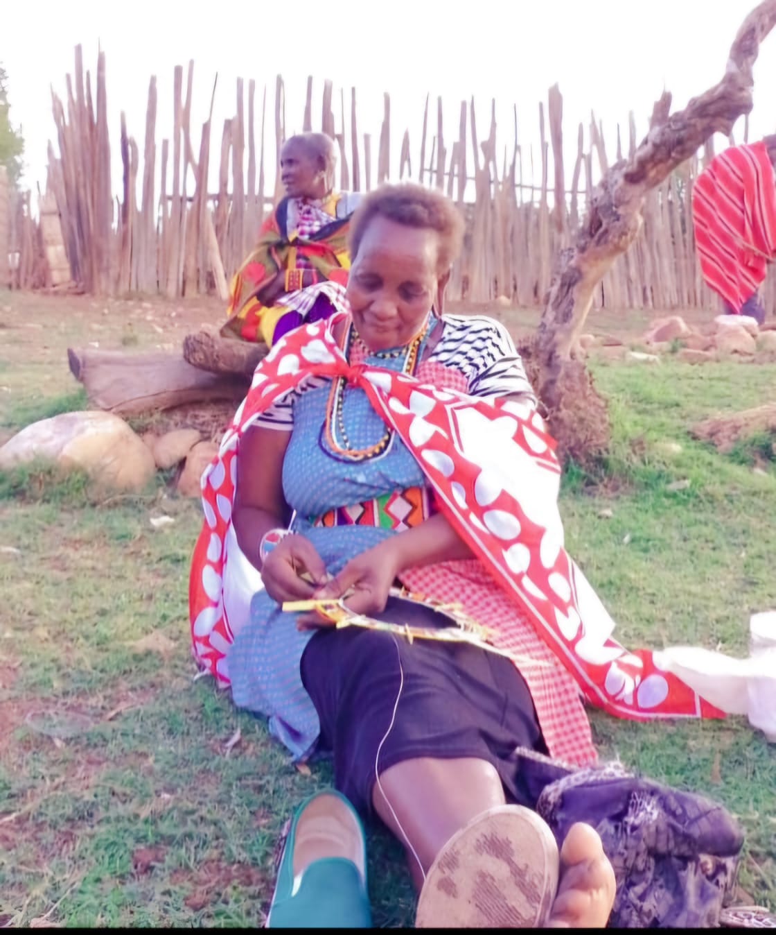 Maasai Women Weaving